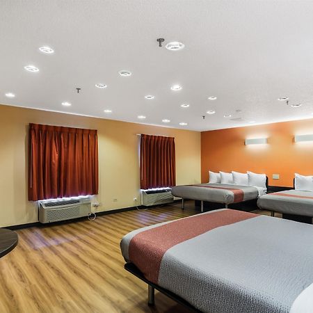 Motel 6-Libertyville, Il Εξωτερικό φωτογραφία