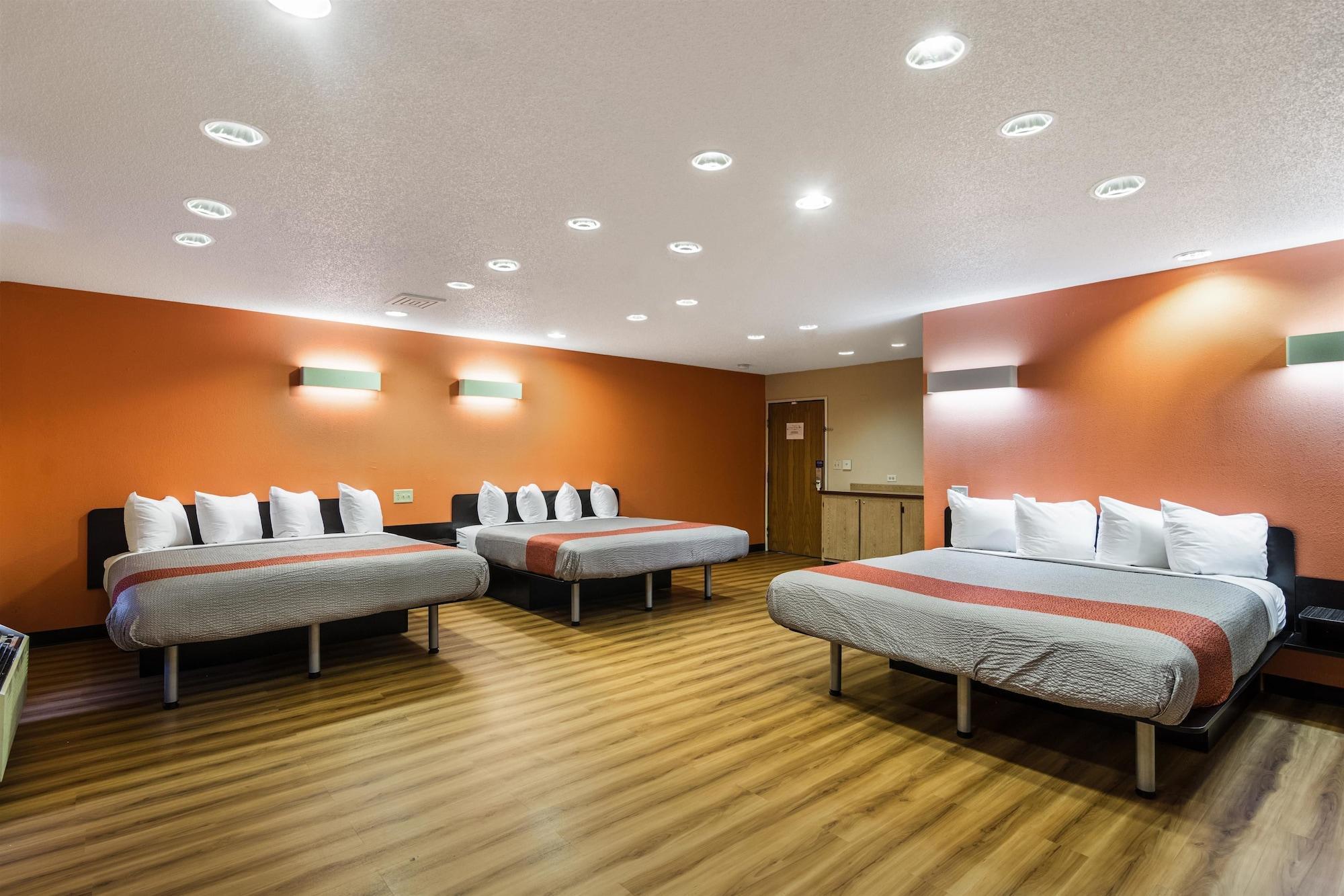 Motel 6-Libertyville, Il Εξωτερικό φωτογραφία