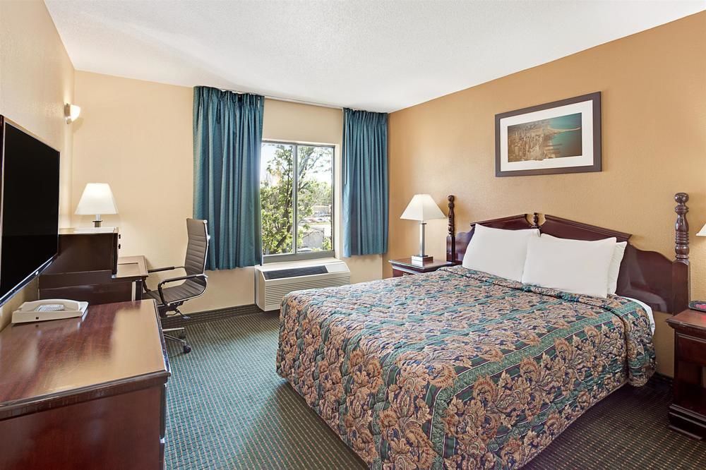 Motel 6-Libertyville, Il Εξωτερικό φωτογραφία