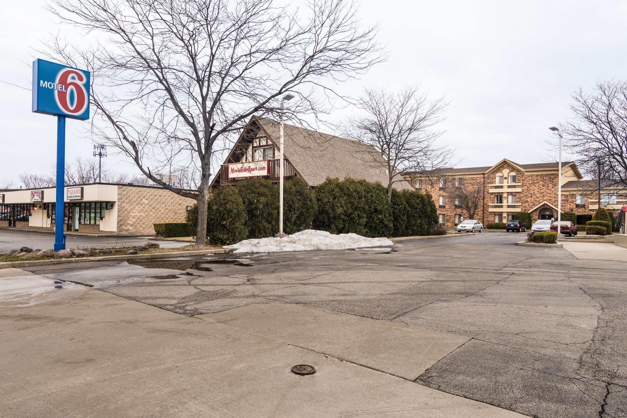 Motel 6-Libertyville, Il Εξωτερικό φωτογραφία