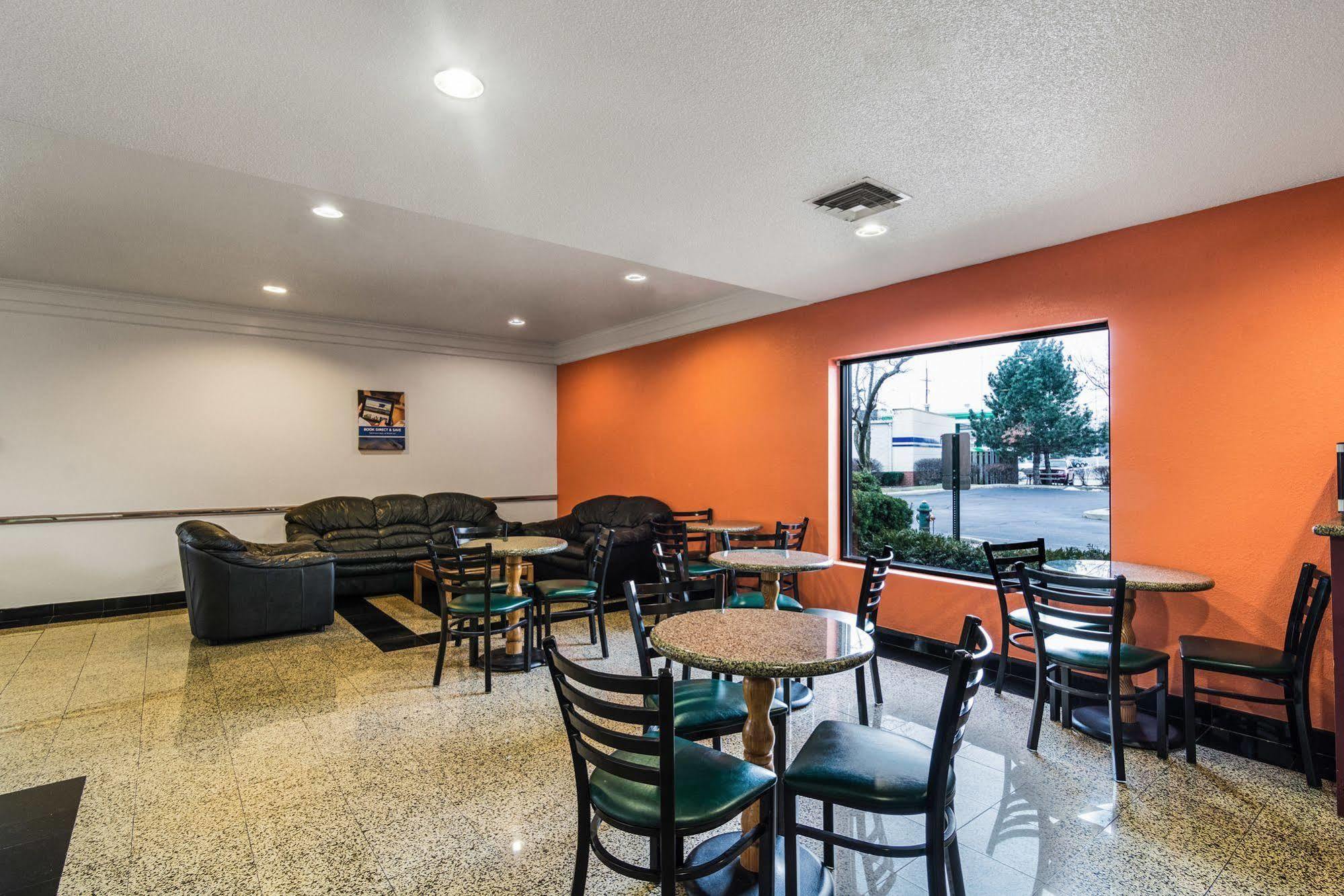 Motel 6-Libertyville, Il Εξωτερικό φωτογραφία