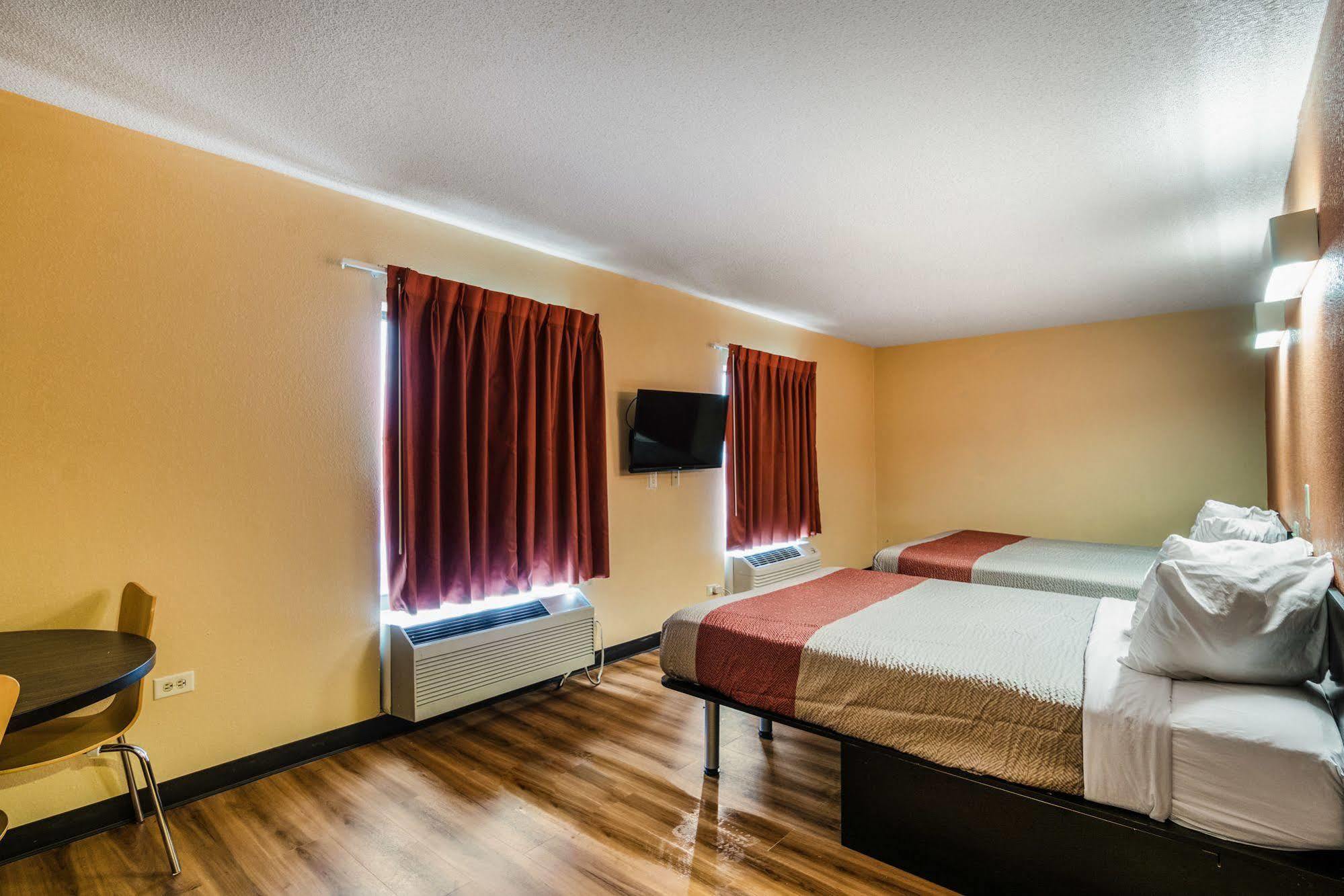Motel 6-Libertyville, Il Εξωτερικό φωτογραφία