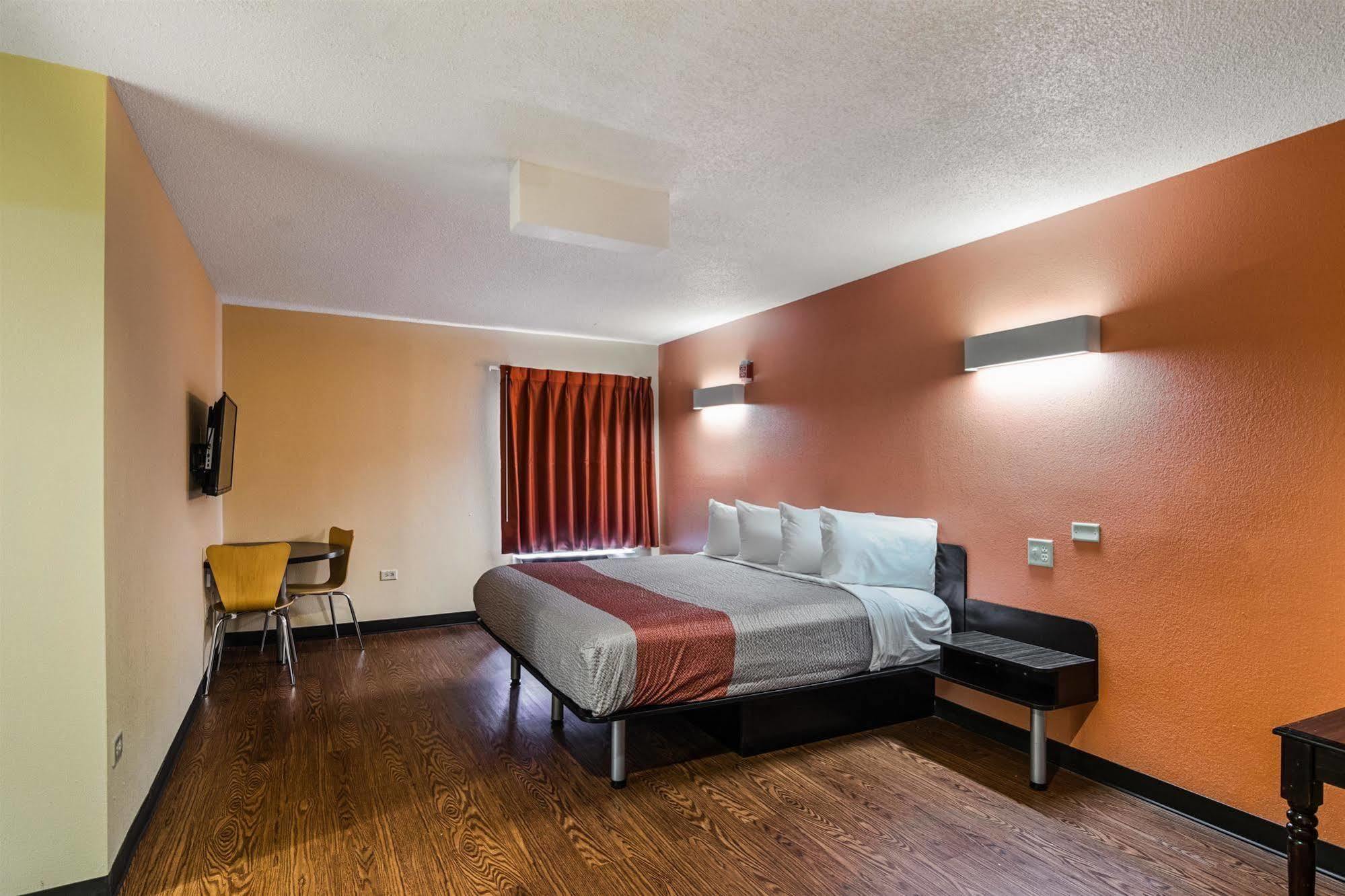 Motel 6-Libertyville, Il Εξωτερικό φωτογραφία